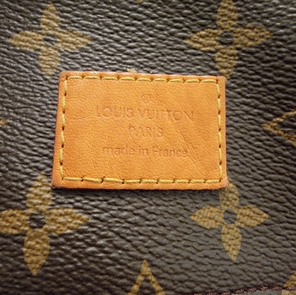 Louis Vuitton Melie Handbag Monogram Canvas - Picture 8 of 10